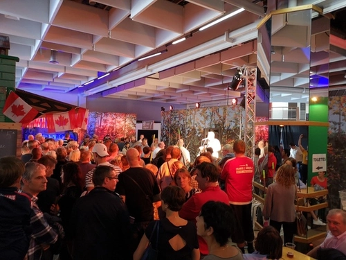 FIM 2018 - exposition Canada.jpg